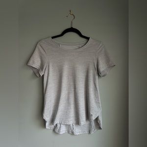 Light weight workout shirt